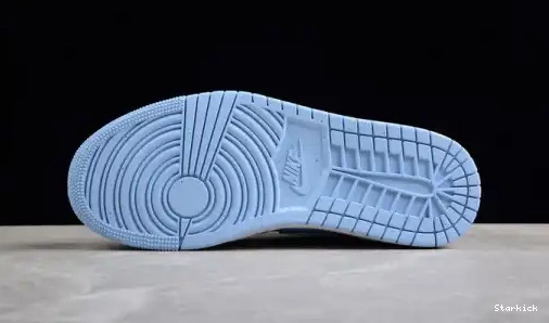 Reverse SE Low Jordan Ice DV1299-104 Blue 1 0626